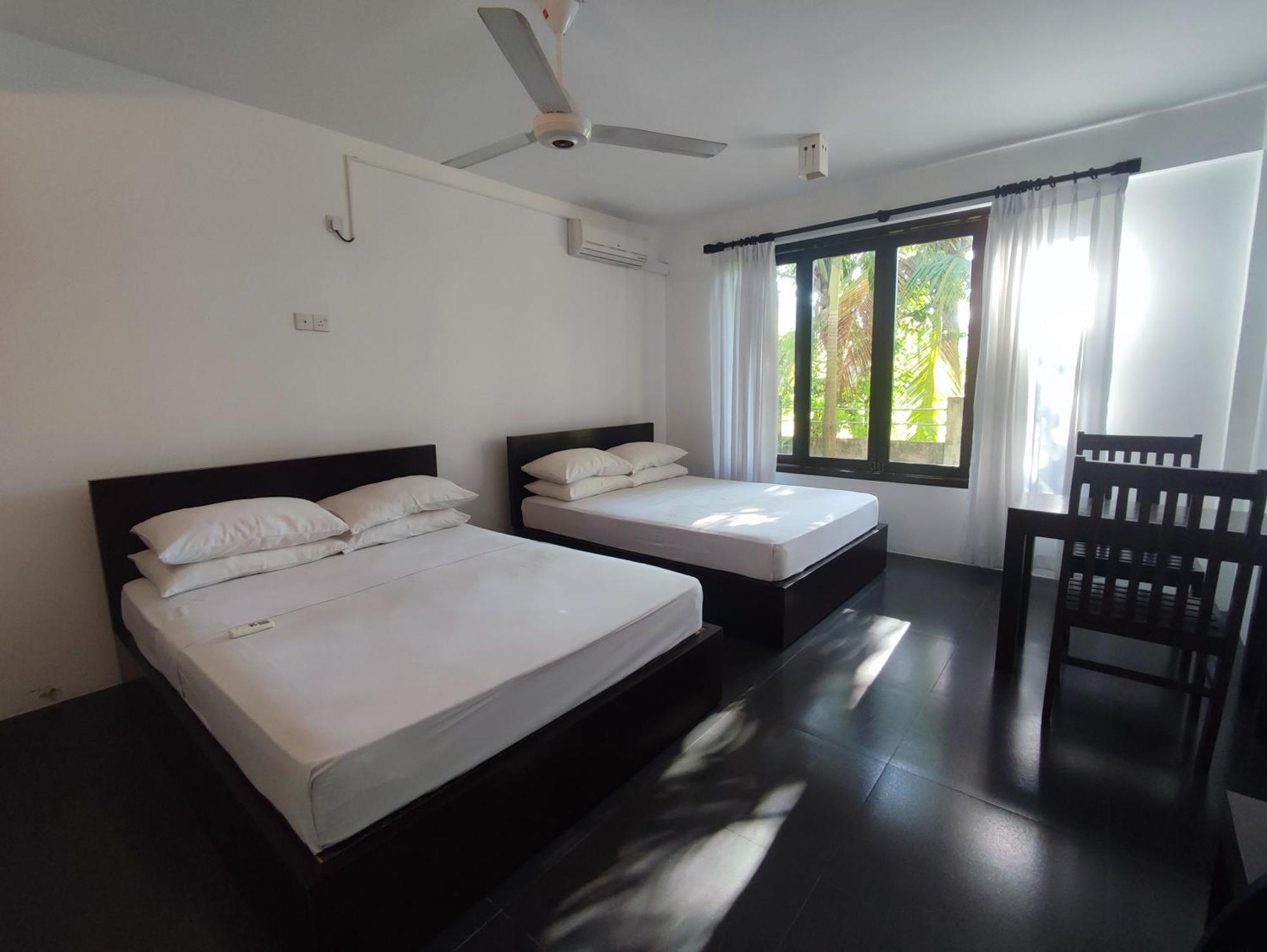Lakmini Lodge Сигирия Екстериор снимка