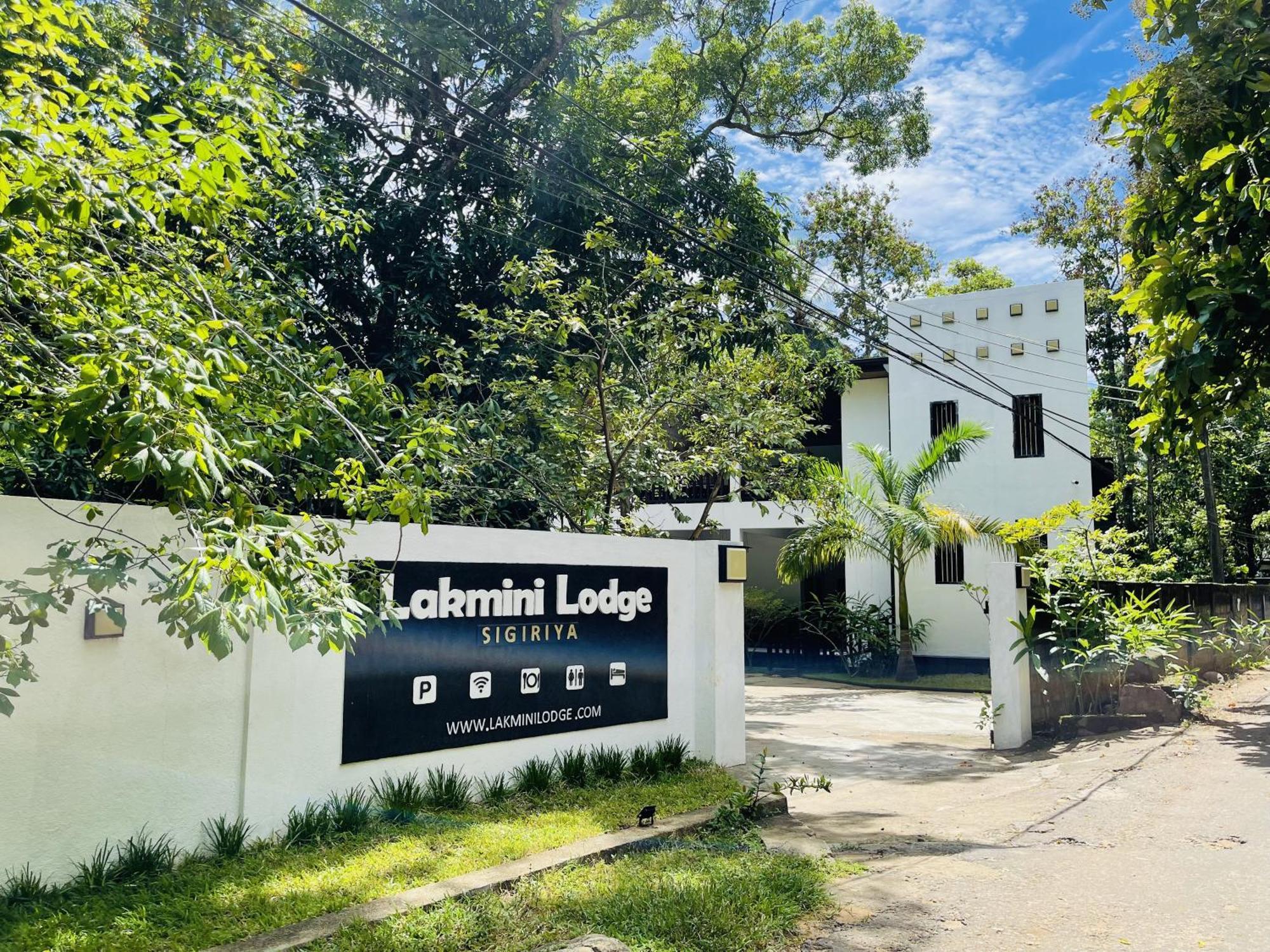 Lakmini Lodge Сигирия Екстериор снимка