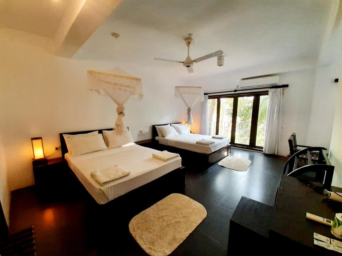 Lakmini Lodge Сигирия Екстериор снимка