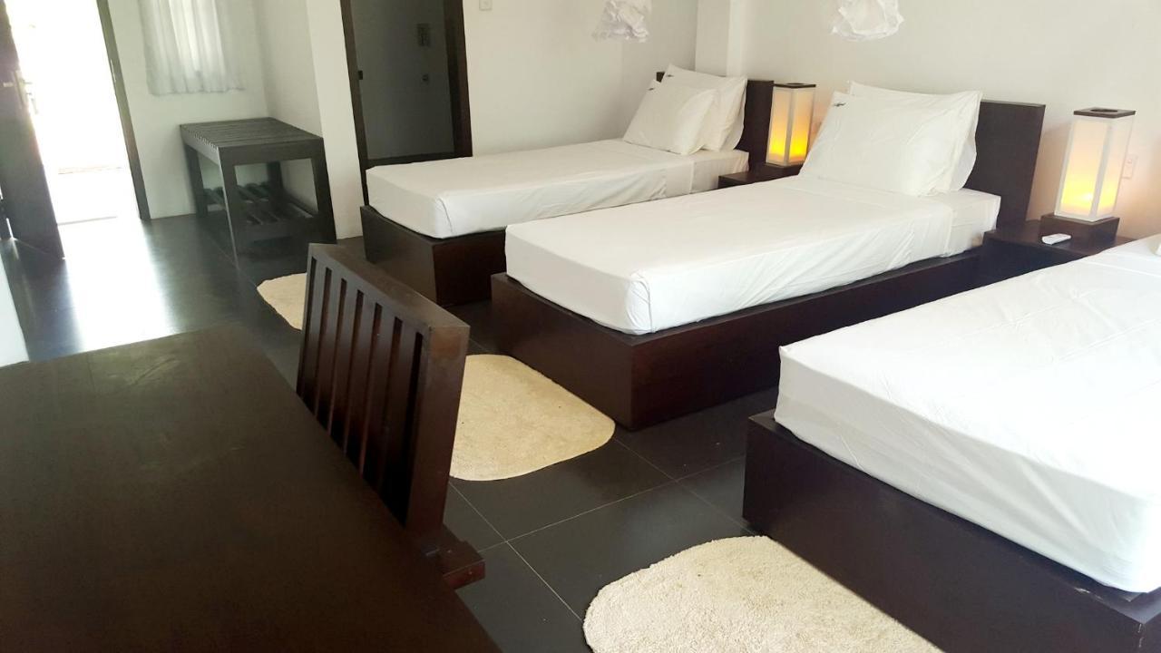 Lakmini Lodge Сигирия Екстериор снимка